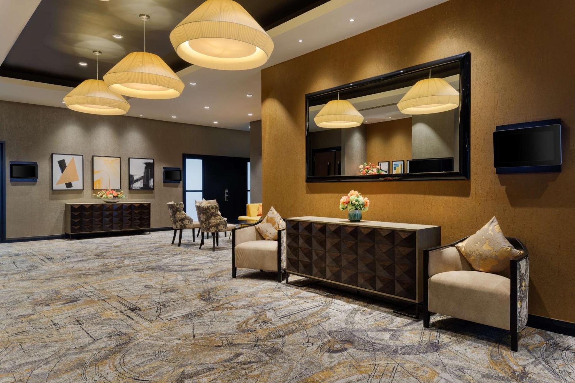 Doubletree By Hilton Woking Hotell Eksteriør bilde