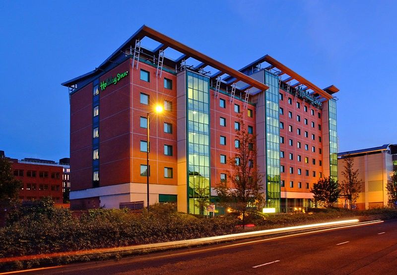 Doubletree By Hilton Woking Hotell Eksteriør bilde