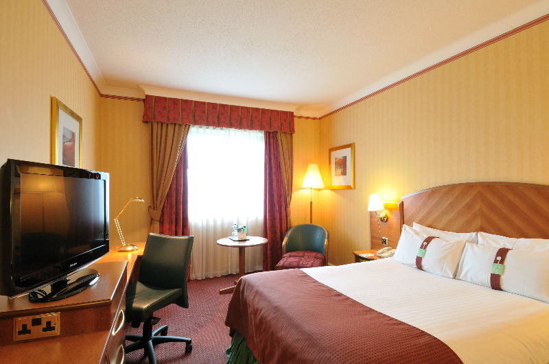 Doubletree By Hilton Woking Hotell Eksteriør bilde