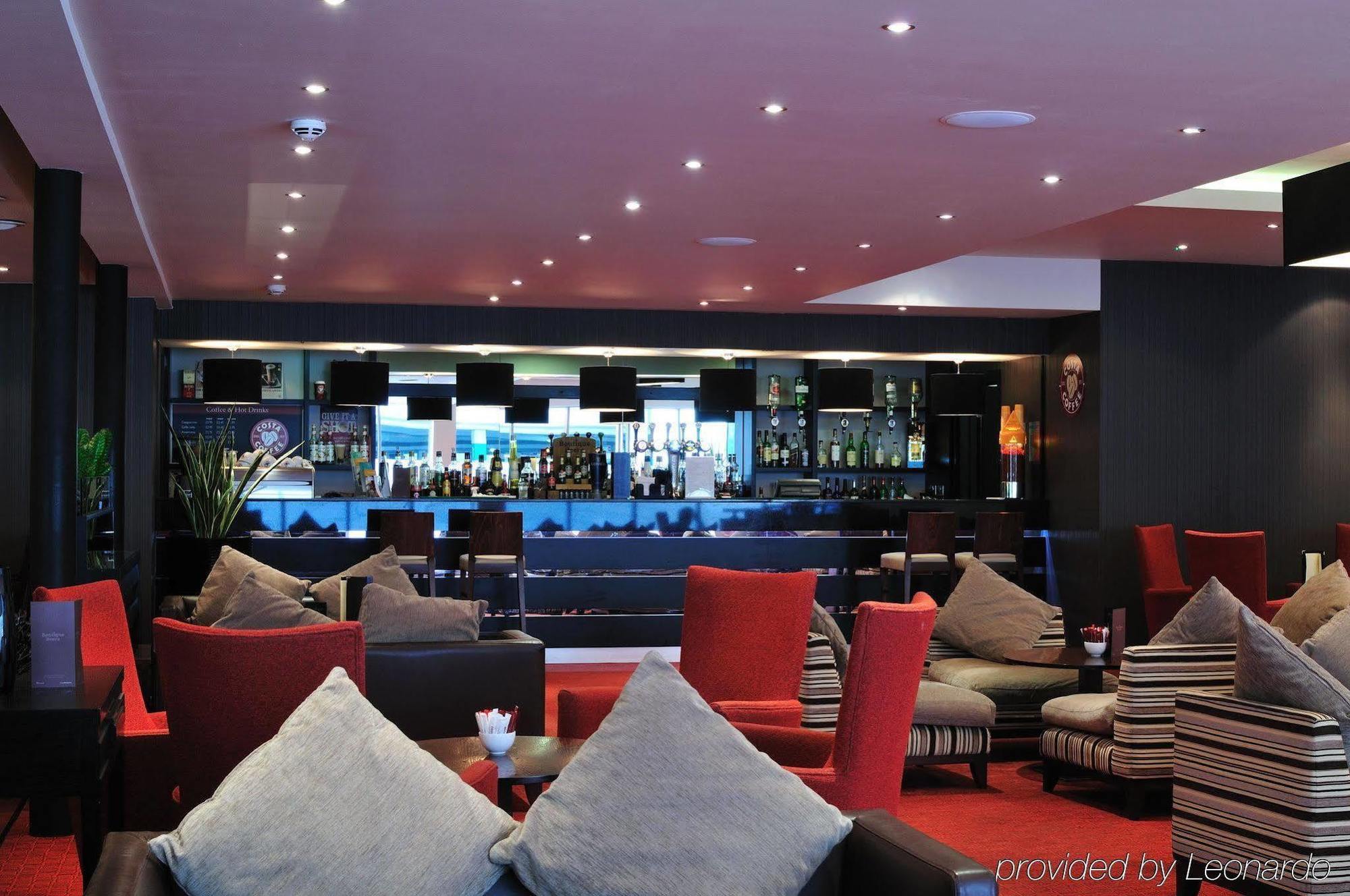 Doubletree By Hilton Woking Hotell Interiør bilde